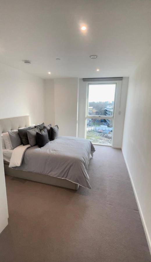 Immaculate 2Bed Apartment In London- City Views Экстерьер фото